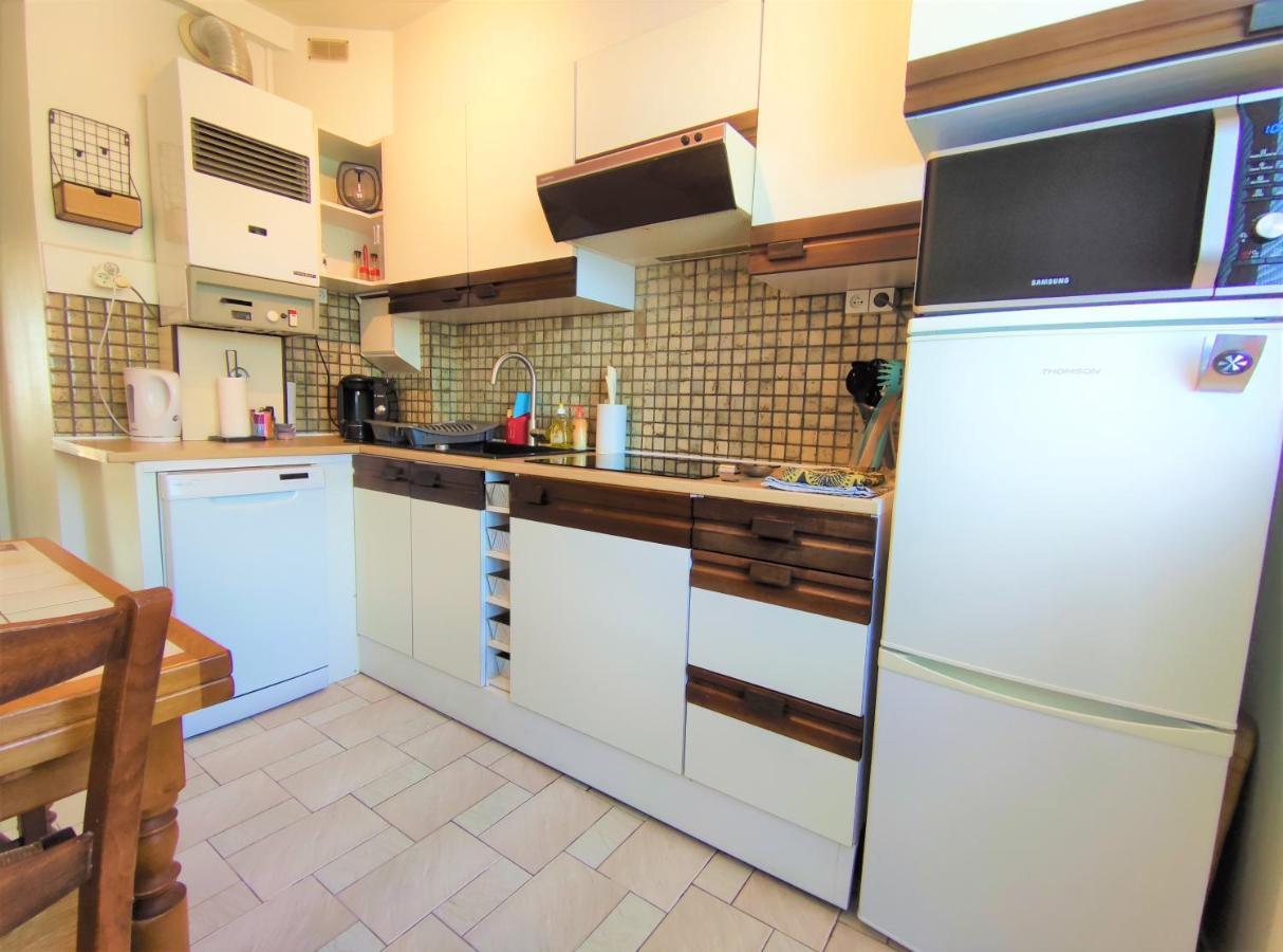 Appartement T3 Lumineux Et Tout Confort De 72 M2 Avec Parking Privatif La Rochelle  Exterior foto